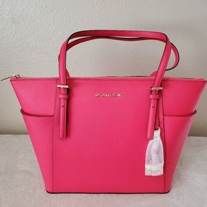 Michael Kors Jet Set Large Leather Tote Deep Pink